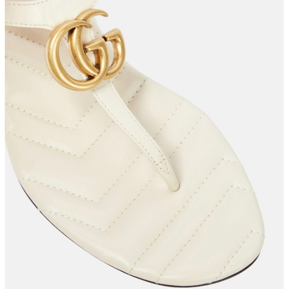 GUCCI Marmont GG logo leather thong sandals - Picture 5 of 6